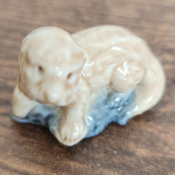Vintage | Red Rose Tea Wade Whimsies: Otter 2/$10 or 5/$20 - Picture 1 of 1
